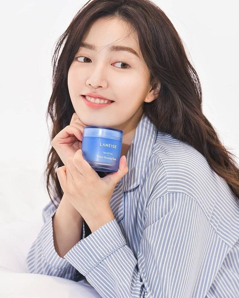 Review Mặt nạ ngủ Laneige – Bí quyết làm đẹp hiệu quả ngay cả khi chìm vào giấc mộng 4 Laneige Water Sleeping Mask dòng mỹ phẩm được săn lùng hiện nay