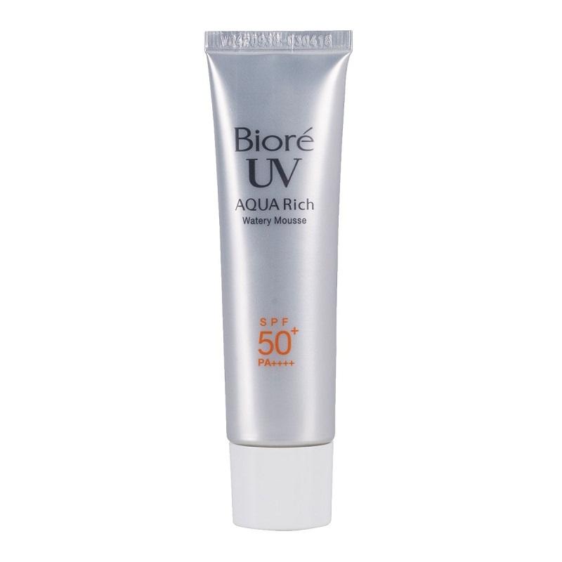 Top 10 kem chống nắng Biore được ưa chuộng - Cùng khám phá nào! 11 Biore UV Aqua rich Watery Mousse Base SPF 50+ PA+++