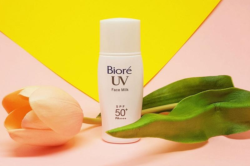Top 10 kem chống nắng Biore được ưa chuộng - Cùng khám phá nào! 8 Biore UV Perfect Face Milk SPF50 PA+++