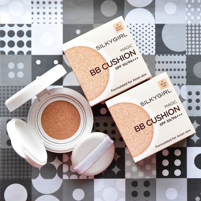 Review top 10 phấn nước càng dùng da càng đẹp mịn 3 Phấn nước Silkygirl Magic BB Cushion SPF50/PA+++