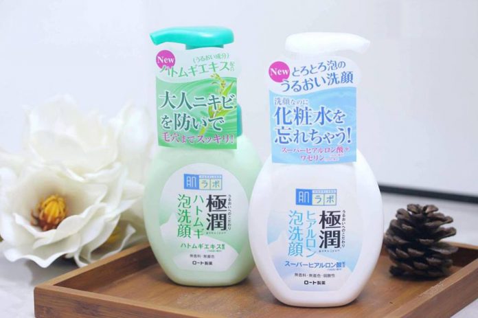 Sữa rửa mặt cho da nhờn Hada Labo Gokujyun Hatomugi Foaming Cleanser 1 Sữa rửa mặt Hada Labo Gokujyun Hatomugi Foaming Cleanser