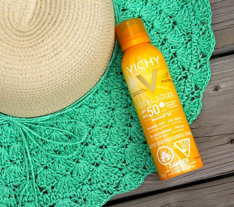Kem chống nắng Vichy – Nâng cấp khả năng bảo vệ da suốt ngày dài 15 Vichy Ideal Soleil Invisible Hydrating Mist SPF 50 PA+++