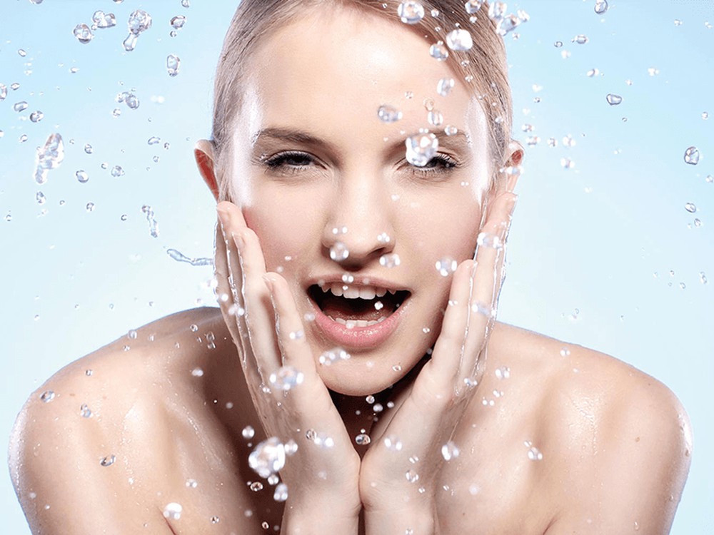 Dùng xịt khoáng Evoluderm có tốt không, thích hợp với da loại nào? 10
