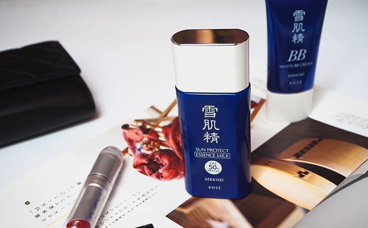 Top 10 kem chống nắng cho da dầu tốt nhất hiện nay 3 Kem chống nắng Kose Sekkisei Sun Protect Milk SPF 50+ là sản phẩm mới của hãng mỹ phẩm uy tín Kose của Nhật.