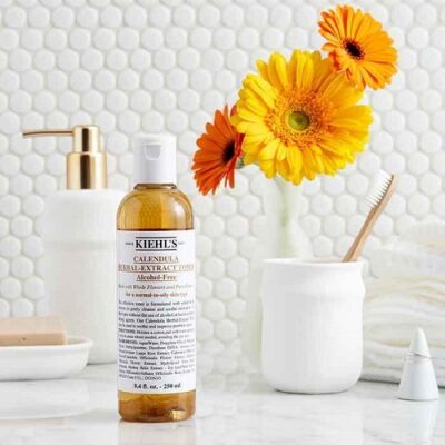 Review 10 loại toner được các “beauty blogger” đánh giá cao 2025
