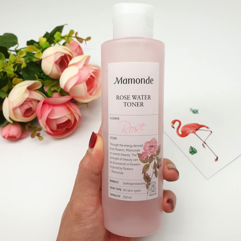 Review khả năng làm sạch, se khít lỗ chân lông của toner Mamonde 8 Mamonde Rose Water Toner