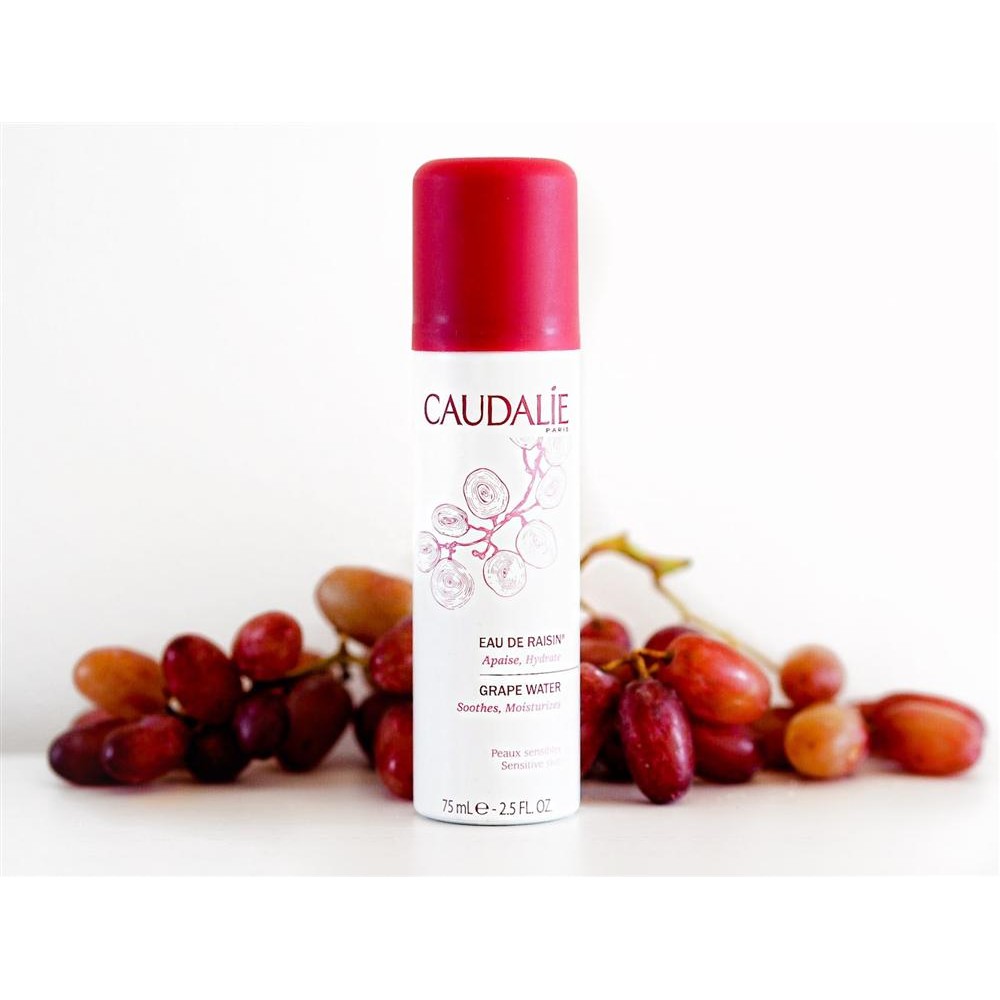 Review xịt khoáng Caudalie có tốt không? Phù hợp với loại da nào? 12 Xịt Khoáng Caudalie Grape Water Spray Mist Limited Edition
