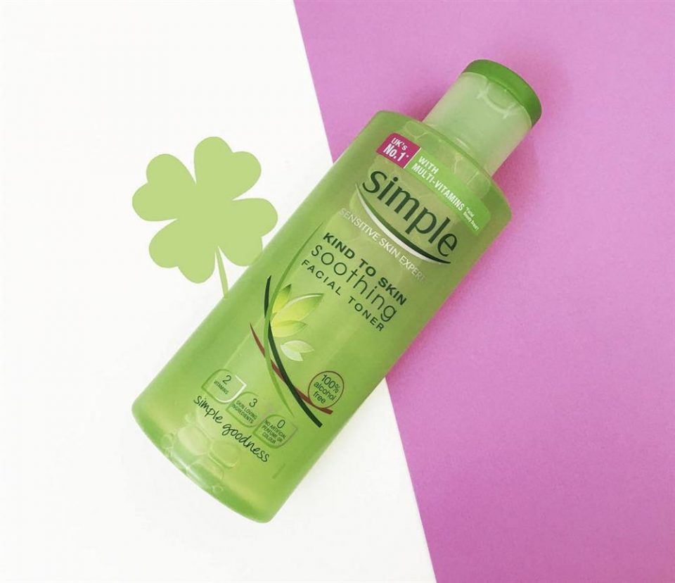 Toner Simple có tốt không? Review 3 toner Simple giúp da phái đẹp sạch khỏe bất ngờ 11 Simple Soothing Facial Toner