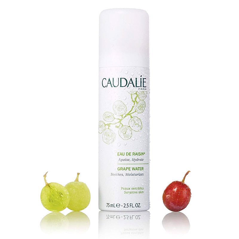 Review xịt khoáng Caudalie có tốt không? Phù hợp với loại da nào? 1 Thiết kế xịt khoáng Caudalie