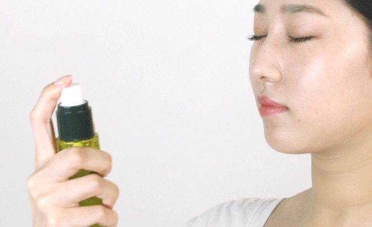 Xịt khoáng Innisfree có tốt không ? Review top 6 xịt khoáng Innisfree tốt nhất 7 Khả năng cấp ẩm vô cùng tuyệt vời, giúp da căng mượt