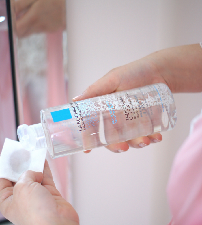 Review nước tẩy trang Laroche Posay, "thần dược" cứu cánh cho da dầu và da nhạy cảm 4 Micellar Water Ultra Reactive Skin