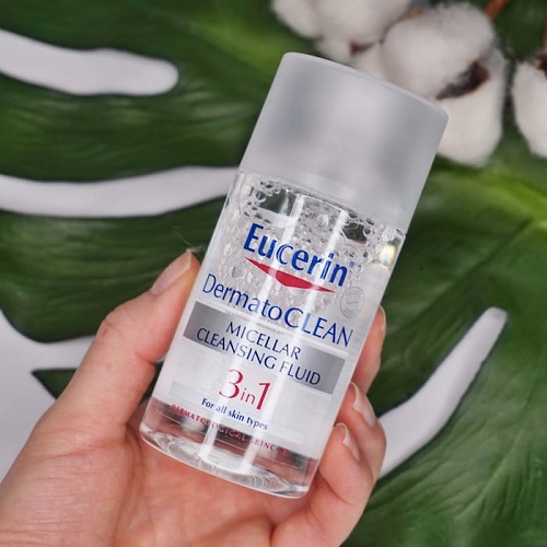 Review 13 nước tẩy trang được nhiều khuyên dùng 2025