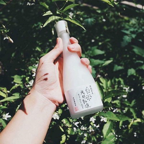 Review nước thần dưỡng da Kuramoto Bijin Sake Lotion – mỹ phẩm Nhật Bản đang đình đám 2025
