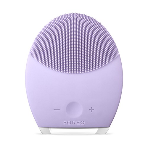 Review 7 máy rửa mặt Foreo “hot” nhất hiện nay