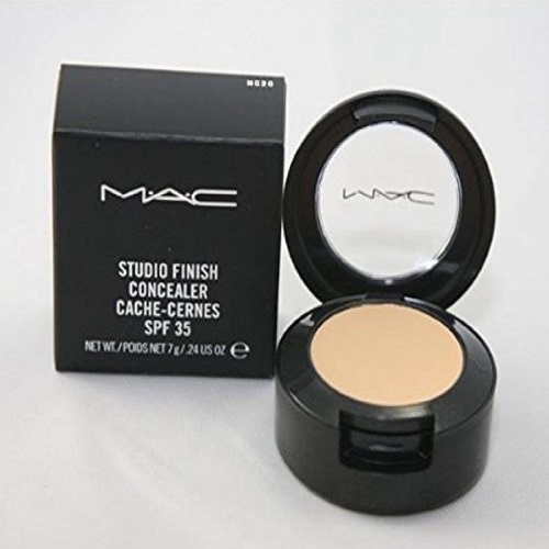 Review 4 loại kem che khuyết điểm MAC được hội bạn gái ưa chuộng 2025