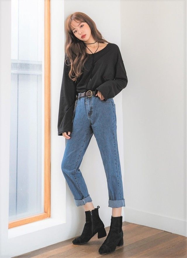 Cá tính hơn khi dạo phố với boot cổ thấp phối cùng quần jeans