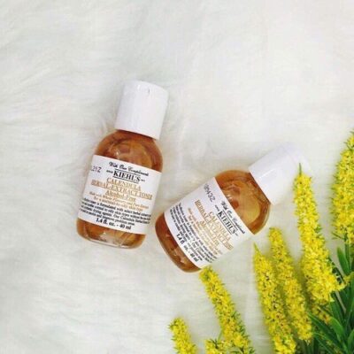 Review 7 nước hoa hồng cho da mụn đáng mua nhất 2025