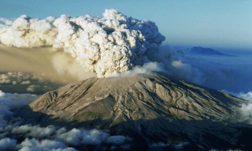Tro núi lửa có phải là thành phần làm sạch da kỳ diệu?