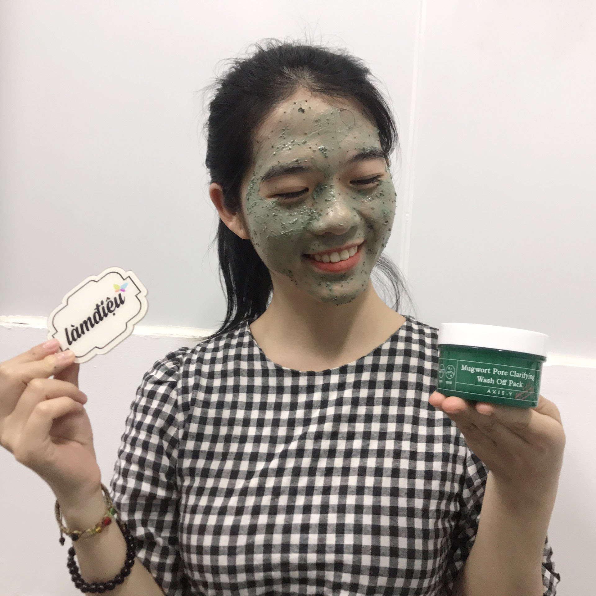 Review mặt nạ ngải cứu AXIS – Y  có công dụng gì?  Mặt nạ đất sét đáng mua nhất 2025
