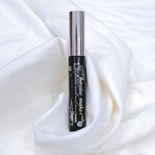 Review 10 mascara được các nàng make up yêu thích 2025
