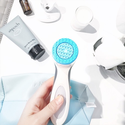 Review 9 máy massage mặt loại nào tốt nhất hiện nay 2025?