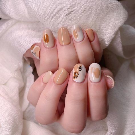 nail-nâu-nude