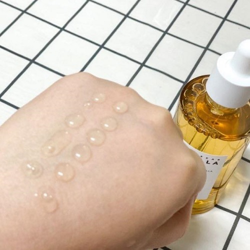 Serum là gì? Review 7 loại serum hot 2025 được nhiều người “săn lùng”