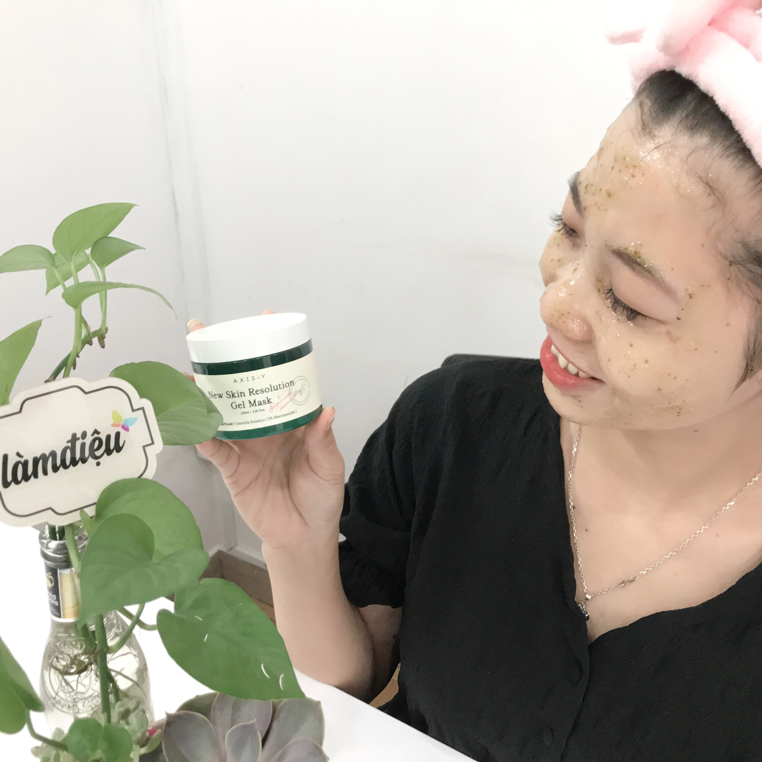 Review 5 mặt nạ gel “hot” được săn lùng hiện nay 2025