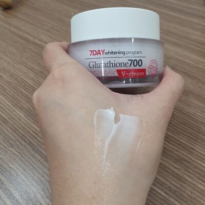 Review 12 kem dưỡng trắng da được nhiều người mua 2025