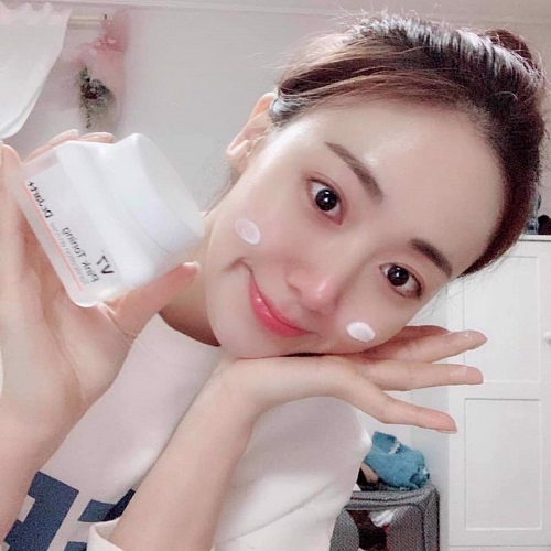Review 12 kem dưỡng trắng da được nhiều người mua 2025