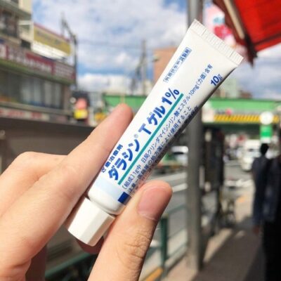 Review 11 kem trị mụn thần thánh không nên bỏ qua 2025