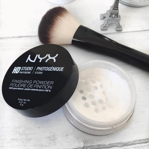 Review 5 phấn phủ không màu “hot” mà nhiều nàng muốn sở hữu nhất 2025