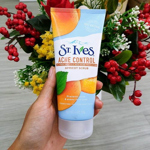 Review 5 sữa rửa mặt tẩy tế bào chết 2025 “nhất định phải dùng thử”