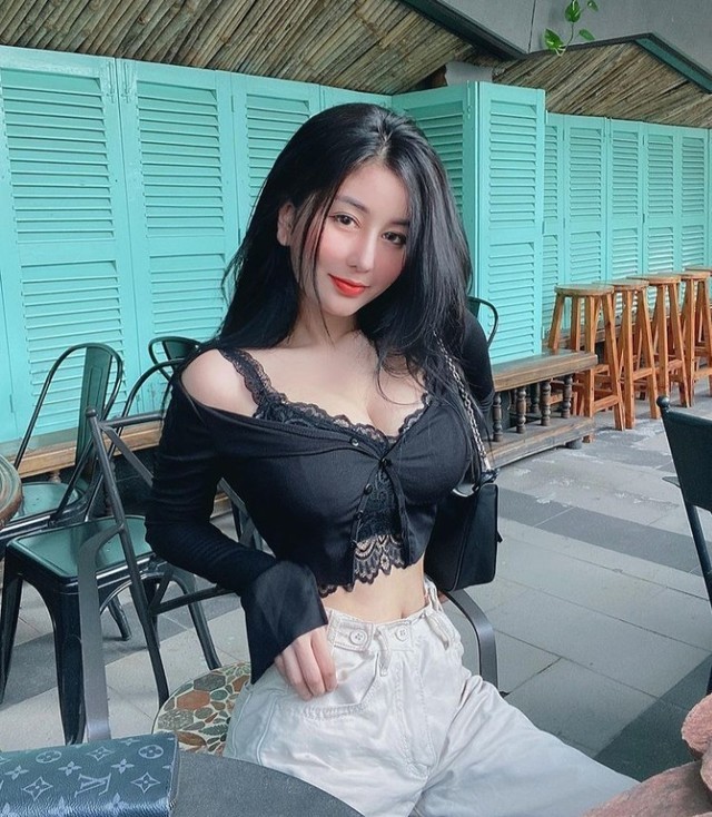 trang phục sexy_8