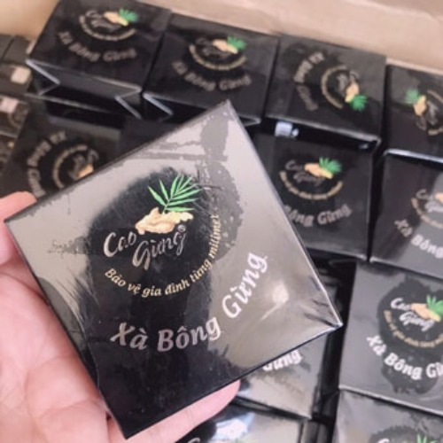Review 8 xà phòng trị mụn lưng hiệu quả 2025