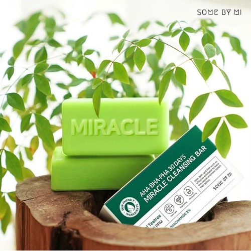 Review 8 xà phòng trị mụn lưng hiệu quả 2025