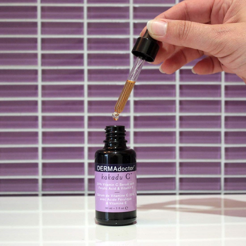DermaDoctor Kakadu C 20% Vitamin C Serum với Ferulic Acid & Vitamin E