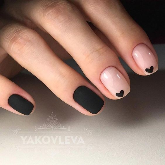 nail họa tiết trái tim