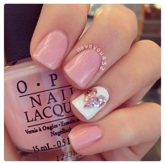 nail họa tiết trái tim_10