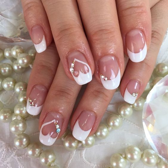 nail họa tiết trái tim_20