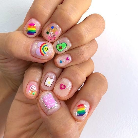 nail màu sắc sặc sỡ_19