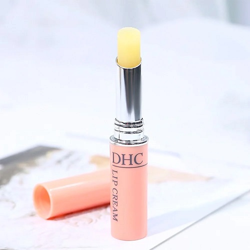 Son trị thâm môi DHC Lip Cream