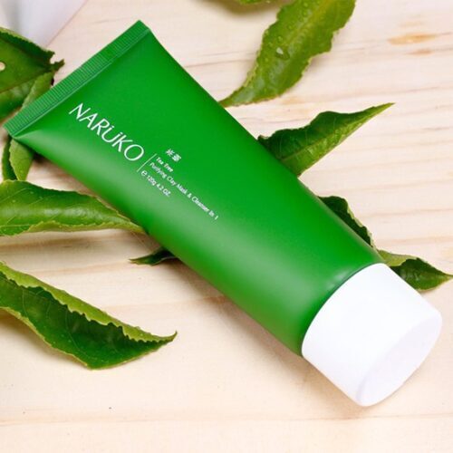 Review 5 sữa rửa mặt trị mụn được chị em săn lùng 2025