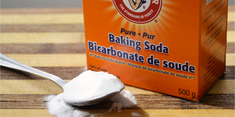 Tẩy tế bào chết bằng dầu dừa và baking soda