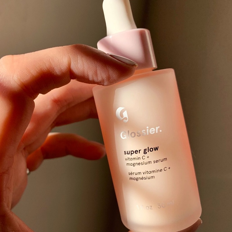 Glossier Super Glow Vitamin C + Magnesium Serum