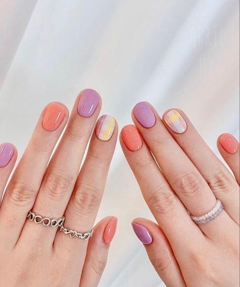 Kiểu nail đơn giản