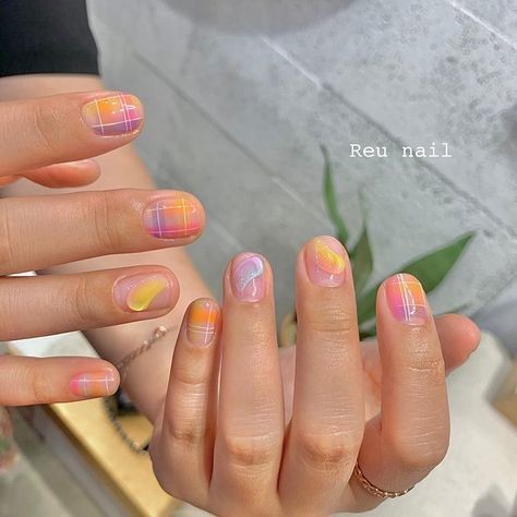 Tan chảy với 25+ ý tưởng nail với màu sắc tươi sáng 24