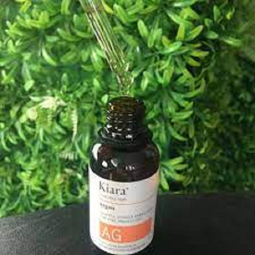 Review 7 tinh dầu dưỡng da được các “chuyên gia khuyên dùng” năm 2025