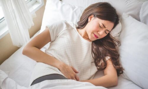 5 phương pháp bấm huyệt giảm đau bụng kinh hiệu quả tức thì