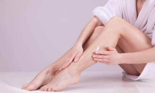 7 cách làm lông chân nhạt màu hiệu quả mà cực kỳ dễ làm